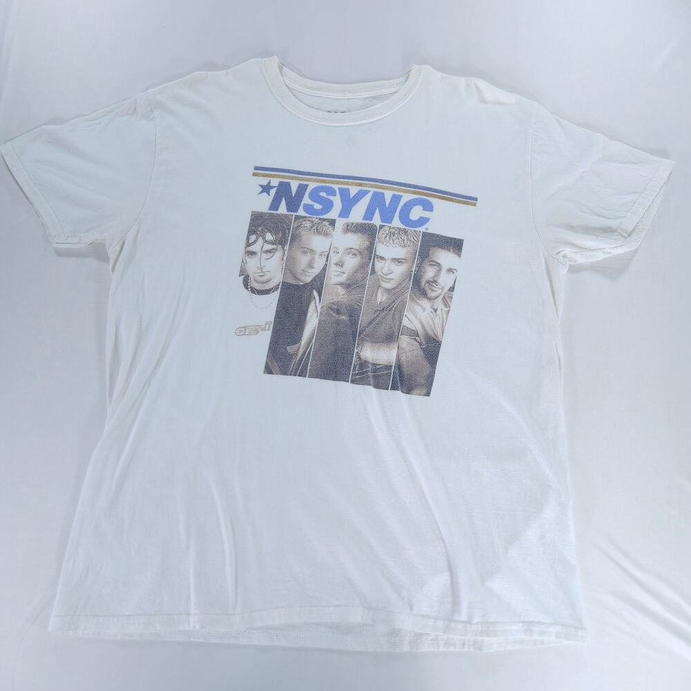 *NSYNC Boy Band Graphic T-Shirt XL White Photo Print Licensed Music Fan Tee